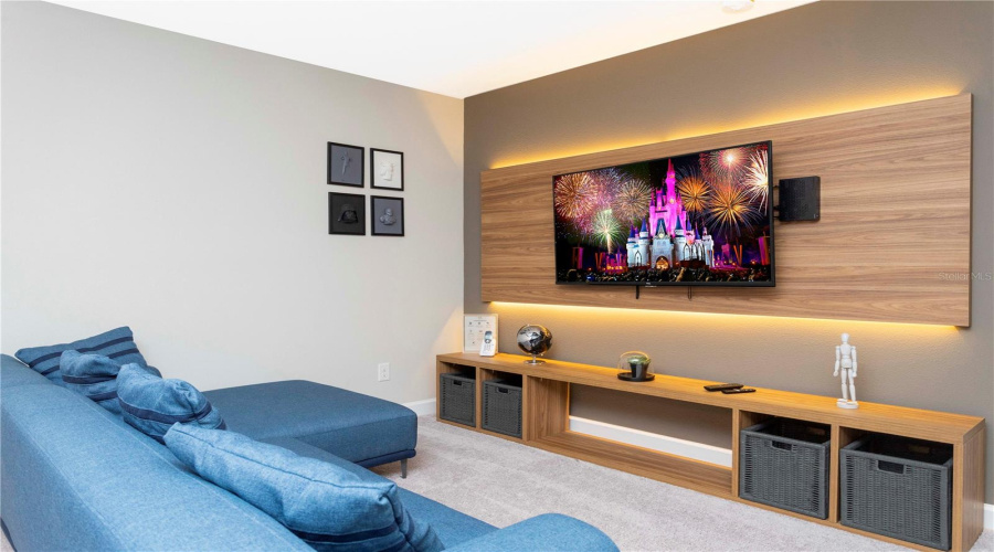 KISSIMMEE, Florida 34747, 5 Bedrooms Bedrooms, ,4 BathroomsBathrooms,Residential,For Sale,FORMOSA VALLEY,0,MFRO6242995