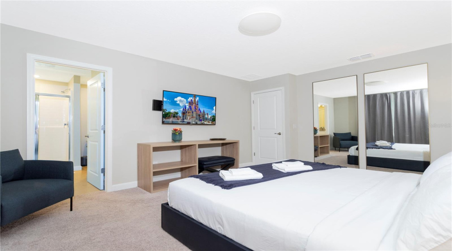 KISSIMMEE, Florida 34747, 5 Bedrooms Bedrooms, ,4 BathroomsBathrooms,Residential,For Sale,FORMOSA VALLEY,0,MFRO6242995