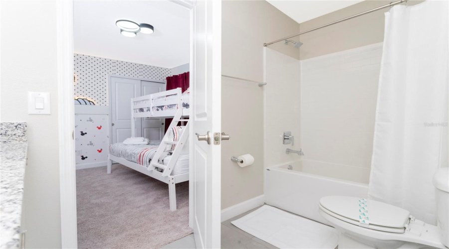 KISSIMMEE, Florida 34747, 5 Bedrooms Bedrooms, ,4 BathroomsBathrooms,Residential,For Sale,FORMOSA VALLEY,0,MFRO6242995