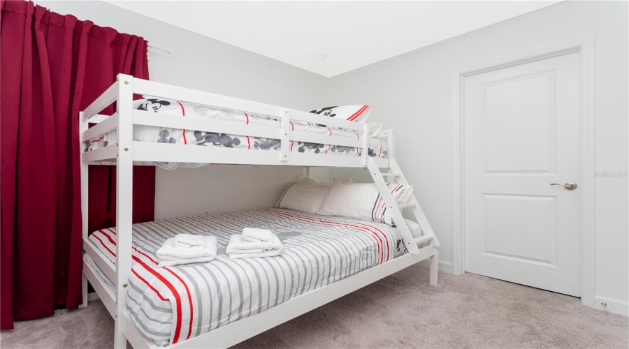 KISSIMMEE, Florida 34747, 5 Bedrooms Bedrooms, ,4 BathroomsBathrooms,Residential,For Sale,FORMOSA VALLEY,0,MFRO6242995