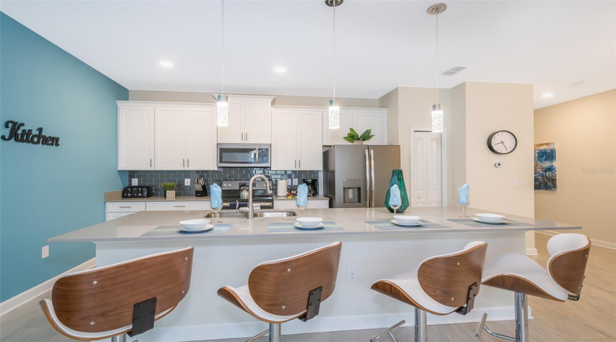 KISSIMMEE, Florida 34746, 4 Bedrooms Bedrooms, ,3 BathroomsBathrooms,Residential,For Sale,MEMORIES,0,MFRO6243262