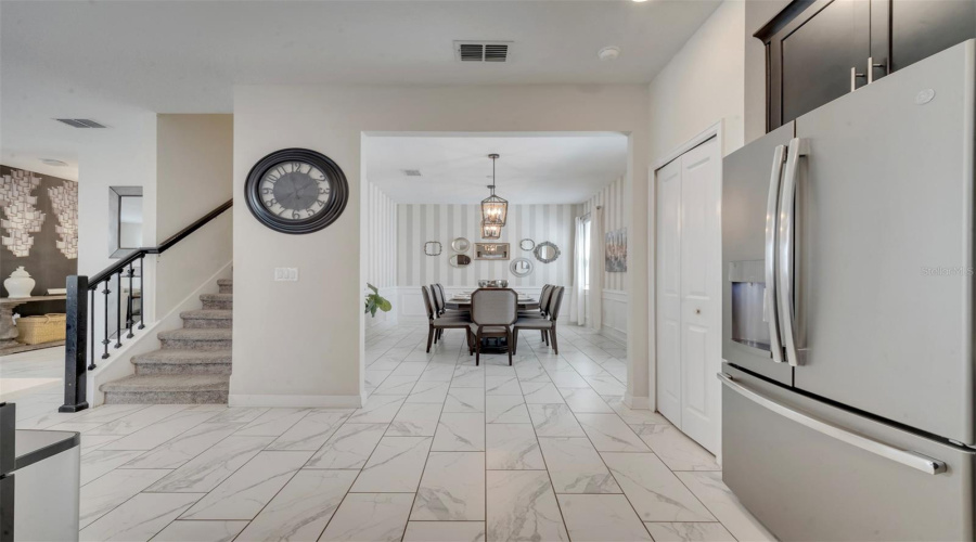 DAVENPORT, Florida 33896, 6 Bedrooms Bedrooms, ,6 BathroomsBathrooms,Residential,For Sale,MAIDSTONE,0,MFRS5112700