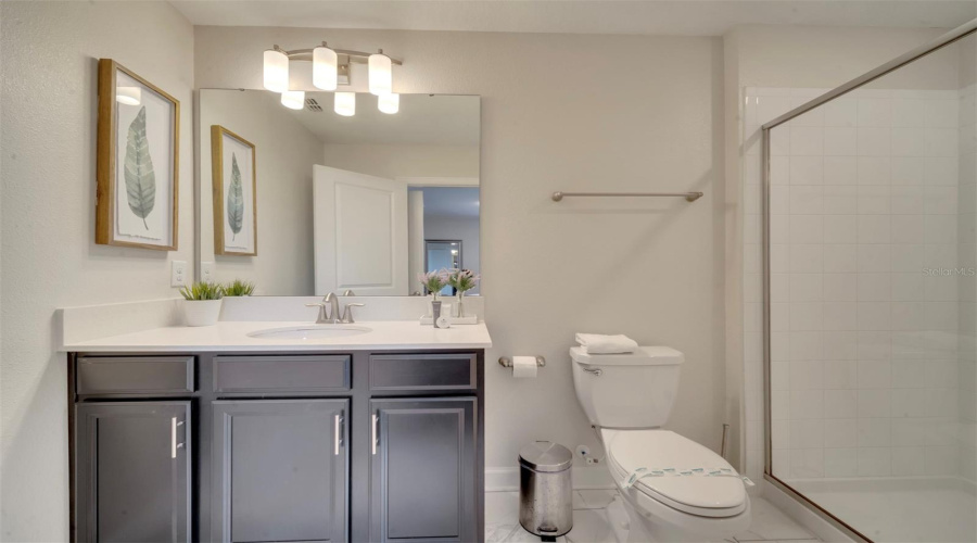 DAVENPORT, Florida 33896, 6 Bedrooms Bedrooms, ,6 BathroomsBathrooms,Residential,For Sale,MAIDSTONE,0,MFRS5112700