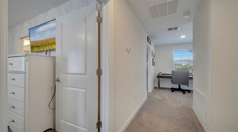 DAVENPORT, Florida 33896, 6 Bedrooms Bedrooms, ,6 BathroomsBathrooms,Residential,For Sale,MAIDSTONE,0,MFRS5112700