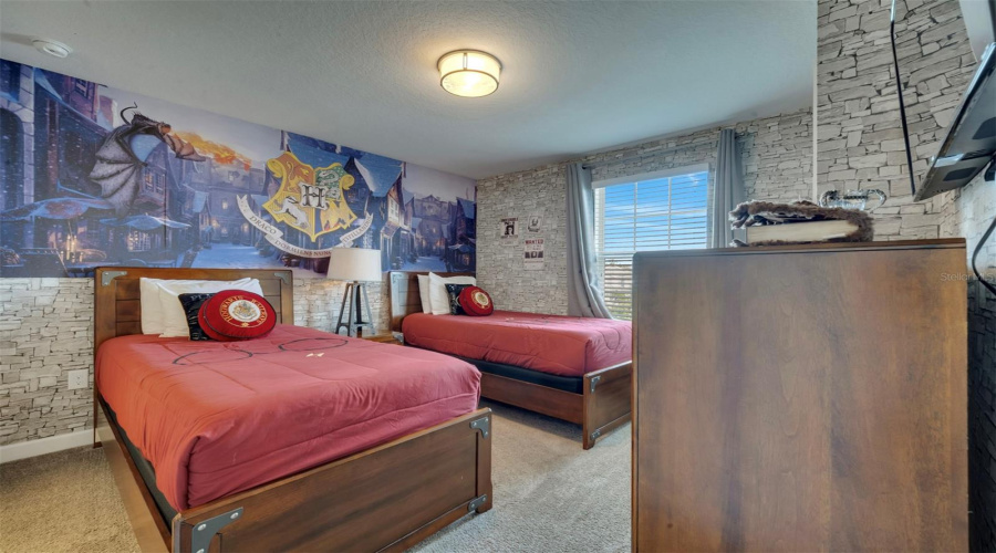 DAVENPORT, Florida 33896, 6 Bedrooms Bedrooms, ,6 BathroomsBathrooms,Residential,For Sale,MAIDSTONE,0,MFRS5112700