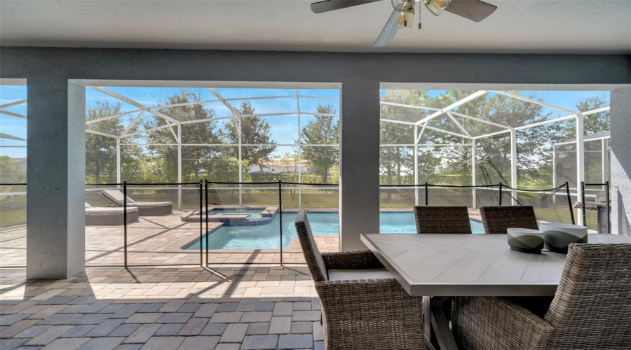 DAVENPORT, Florida 33896, 6 Bedrooms Bedrooms, ,6 BathroomsBathrooms,Residential,For Sale,MAIDSTONE,0,MFRS5112700