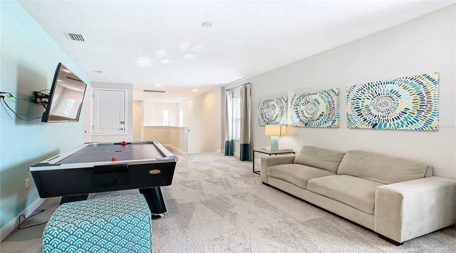 KISSIMMEE, Florida 34747, 6 Bedrooms Bedrooms, ,5 BathroomsBathrooms,Residential,For Sale,GRABEN,0,MFRO6243726