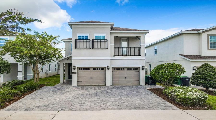 KISSIMMEE, Florida 34747, 6 Bedrooms Bedrooms, ,5 BathroomsBathrooms,Residential,For Sale,GRABEN,0,MFRO6243726