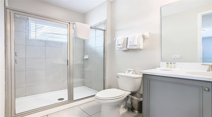 KISSIMMEE, Florida 34747, 6 Bedrooms Bedrooms, ,5 BathroomsBathrooms,Residential,For Sale,GRABEN,0,MFRO6243726
