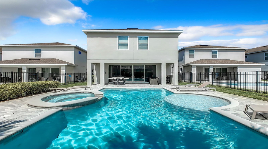 KISSIMMEE, Florida 34747, 6 Bedrooms Bedrooms, ,5 BathroomsBathrooms,Residential,For Sale,GRABEN,0,MFRO6243726