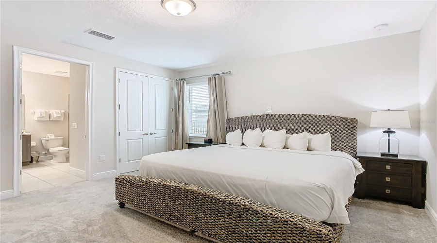 KISSIMMEE, Florida 34747, 6 Bedrooms Bedrooms, ,5 BathroomsBathrooms,Residential,For Sale,GRABEN,0,MFRO6243726