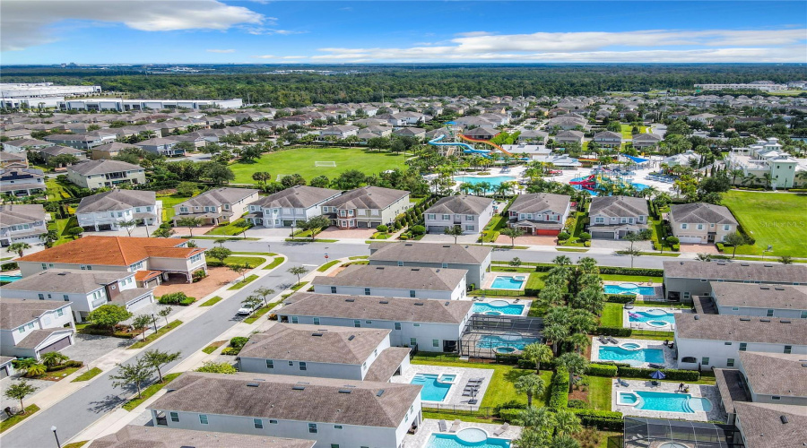KISSIMMEE, Florida 34747, 6 Bedrooms Bedrooms, ,5 BathroomsBathrooms,Residential,For Sale,GRABEN,0,MFRO6243726