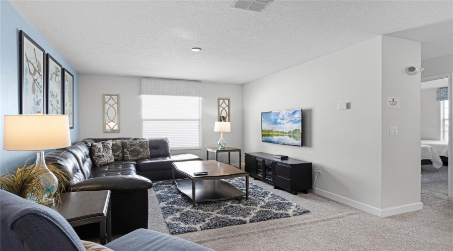 DAVENPORT, Florida 33896, 6 Bedrooms Bedrooms, ,5 BathroomsBathrooms,Residential,For Sale,MOON VALLEY,0,MFRO6242798