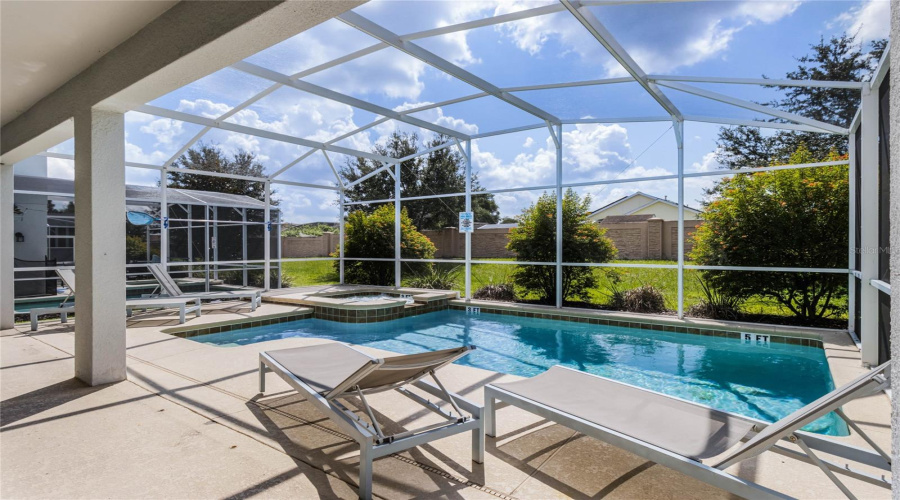 DAVENPORT, Florida 33896, 6 Bedrooms Bedrooms, ,5 BathroomsBathrooms,Residential,For Sale,MOON VALLEY,0,MFRO6242798