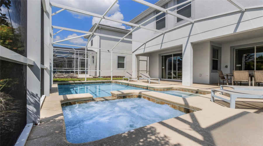 DAVENPORT, Florida 33896, 6 Bedrooms Bedrooms, ,5 BathroomsBathrooms,Residential,For Sale,MOON VALLEY,0,MFRO6242798