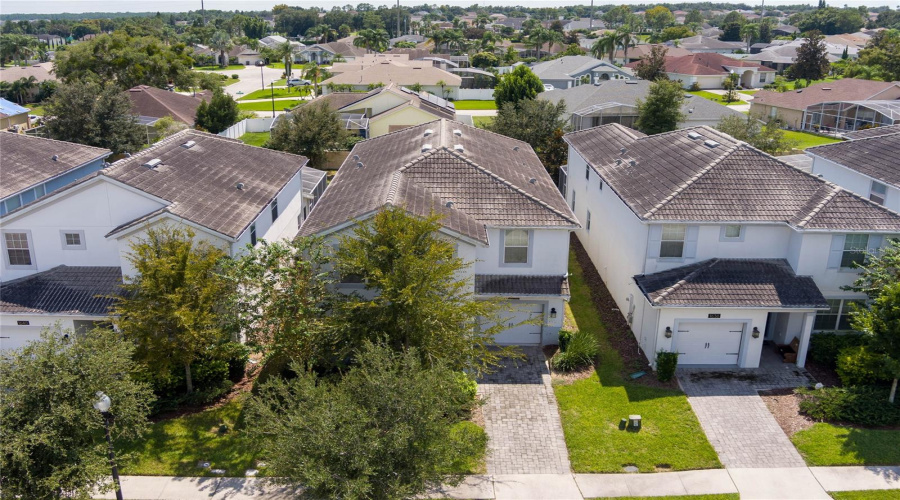 DAVENPORT, Florida 33896, 6 Bedrooms Bedrooms, ,5 BathroomsBathrooms,Residential,For Sale,MOON VALLEY,0,MFRO6242798