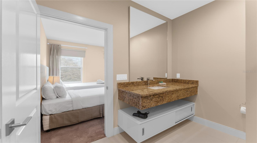KISSIMMEE, Florida 34747, 4 Bedrooms Bedrooms, ,4 BathroomsBathrooms,Residential,For Sale,BRASILIA,0,MFRO6244440