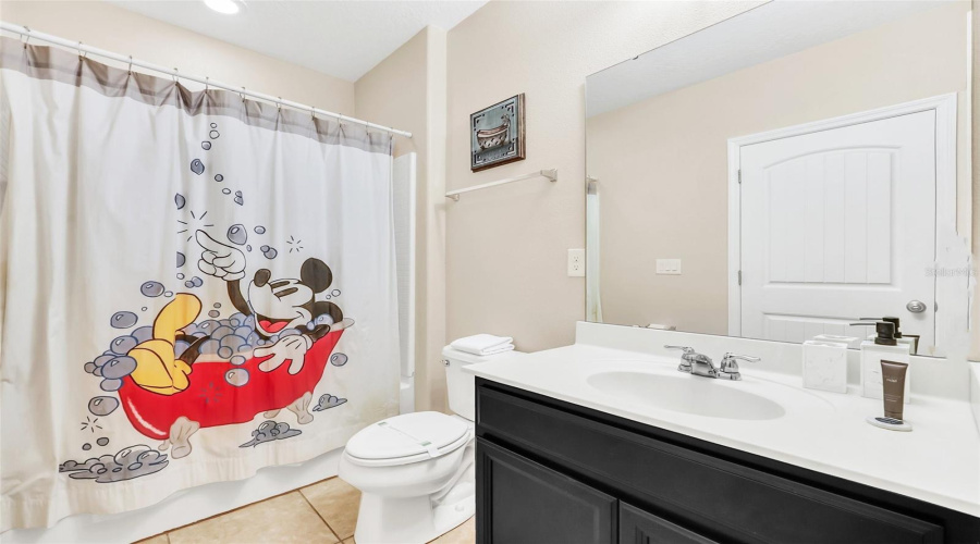 DAVENPORT, Florida 33837, 5 Bedrooms Bedrooms, ,5 BathroomsBathrooms,Residential,For Sale,TERRASONESTA,0,MFRO6244690