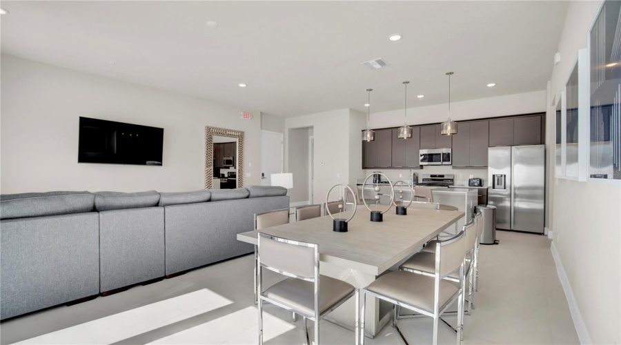 KISSIMMEE, Florida 34747, 4 Bedrooms Bedrooms, ,3 BathroomsBathrooms,Residential,For Sale,SANDY RIDGE DR,MFRO6240954