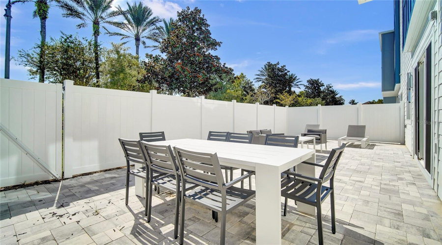 KISSIMMEE, Florida 34747, 4 Bedrooms Bedrooms, ,3 BathroomsBathrooms,Residential,For Sale,SANDY RIDGE DR,MFRO6240954