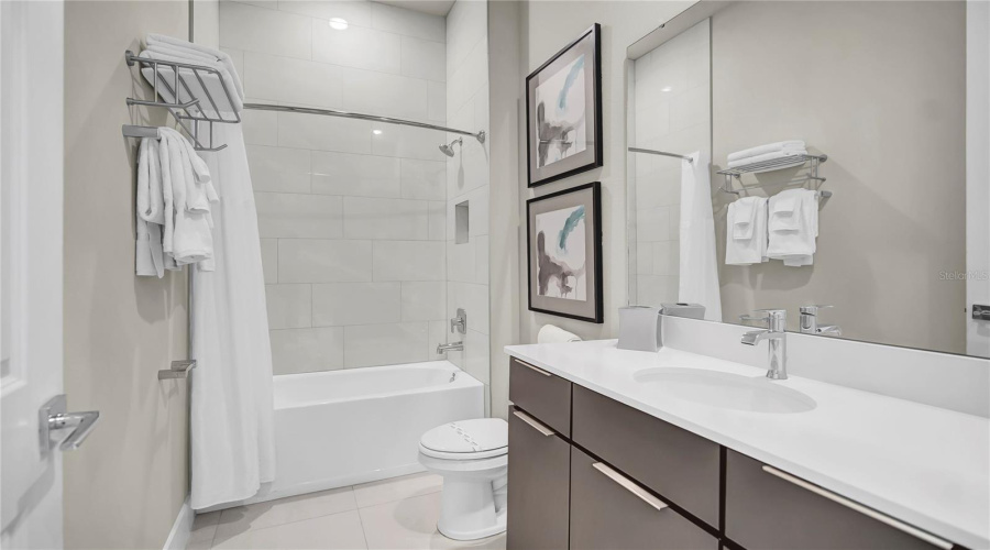 KISSIMMEE, Florida 34747, 4 Bedrooms Bedrooms, ,3 BathroomsBathrooms,Residential,For Sale,SANDY RIDGE DR,MFRO6240954