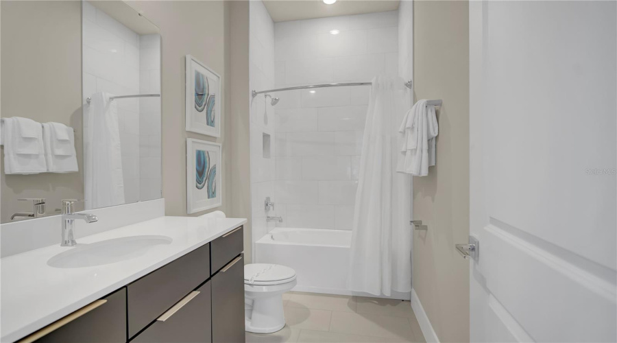 KISSIMMEE, Florida 34747, 4 Bedrooms Bedrooms, ,3 BathroomsBathrooms,Residential,For Sale,SANDY RIDGE DR,MFRO6240954