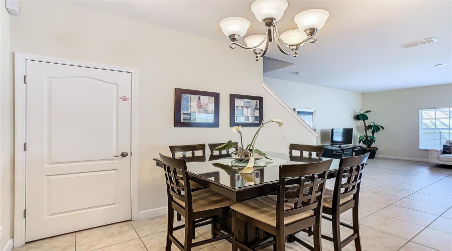 KISSIMMEE, Florida 34747, 5 Bedrooms Bedrooms, ,4 BathroomsBathrooms,Residential,For Sale,CALIFORNIA PALM,0,MFRO6244304