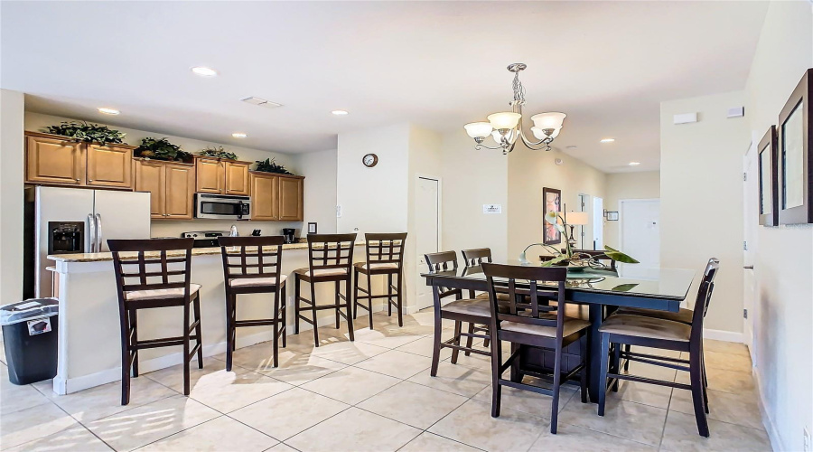 KISSIMMEE, Florida 34747, 5 Bedrooms Bedrooms, ,4 BathroomsBathrooms,Residential,For Sale,CALIFORNIA PALM,0,MFRO6244304