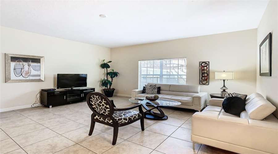 KISSIMMEE, Florida 34747, 5 Bedrooms Bedrooms, ,4 BathroomsBathrooms,Residential,For Sale,CALIFORNIA PALM,0,MFRO6244304