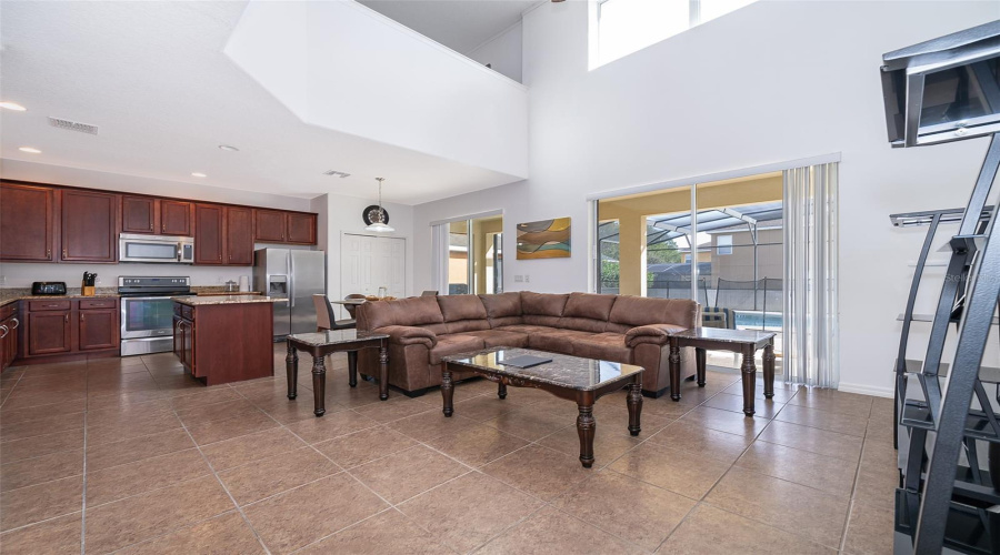DAVENPORT, Florida 33837, 6 Bedrooms Bedrooms, ,4 BathroomsBathrooms,Residential,For Sale,ORANGE COSMOS,0,MFRO6171856