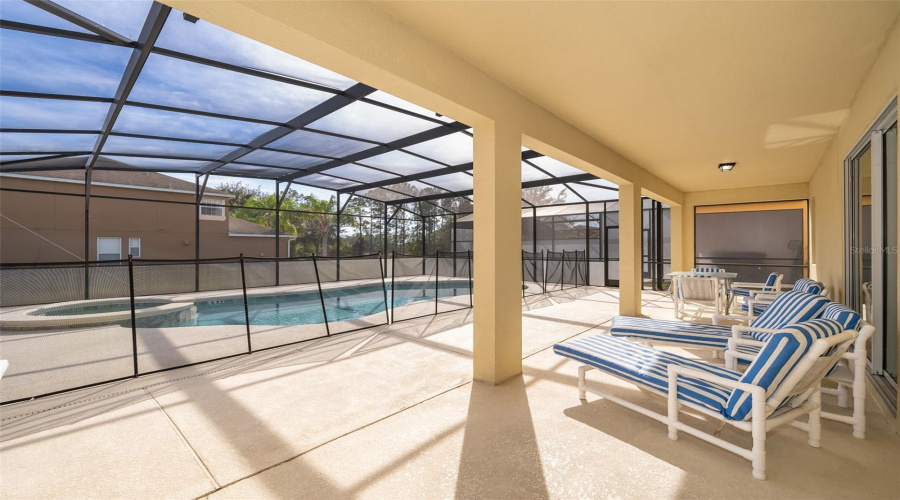 DAVENPORT, Florida 33837, 6 Bedrooms Bedrooms, ,4 BathroomsBathrooms,Residential,For Sale,ORANGE COSMOS,0,MFRO6171856