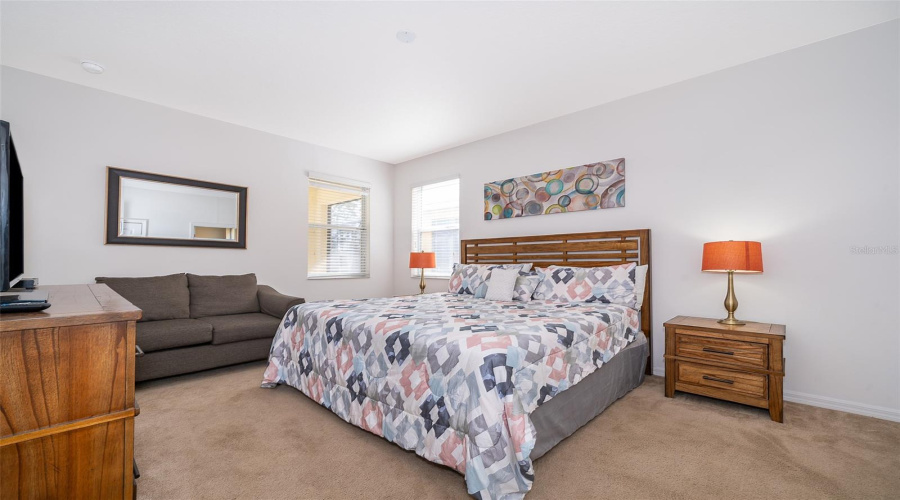 DAVENPORT, Florida 33837, 6 Bedrooms Bedrooms, ,4 BathroomsBathrooms,Residential,For Sale,ORANGE COSMOS,0,MFRO6171856