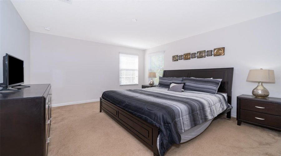 DAVENPORT, Florida 33837, 6 Bedrooms Bedrooms, ,4 BathroomsBathrooms,Residential,For Sale,ORANGE COSMOS,0,MFRO6171856