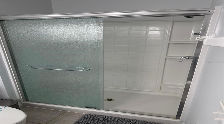 KISSIMMEE, Florida 34746, 3 Bedrooms Bedrooms, ,2 BathroomsBathrooms,Residential,For Sale,VERO BEACH,0,MFRS5113078