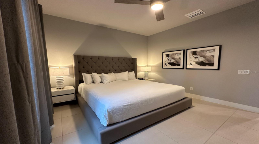 KISSIMMEE, Florida 34747, 4 Bedrooms Bedrooms, ,3 BathroomsBathrooms,Residential,For Sale,SANDY RIDGE DR,0,MFRO6244142