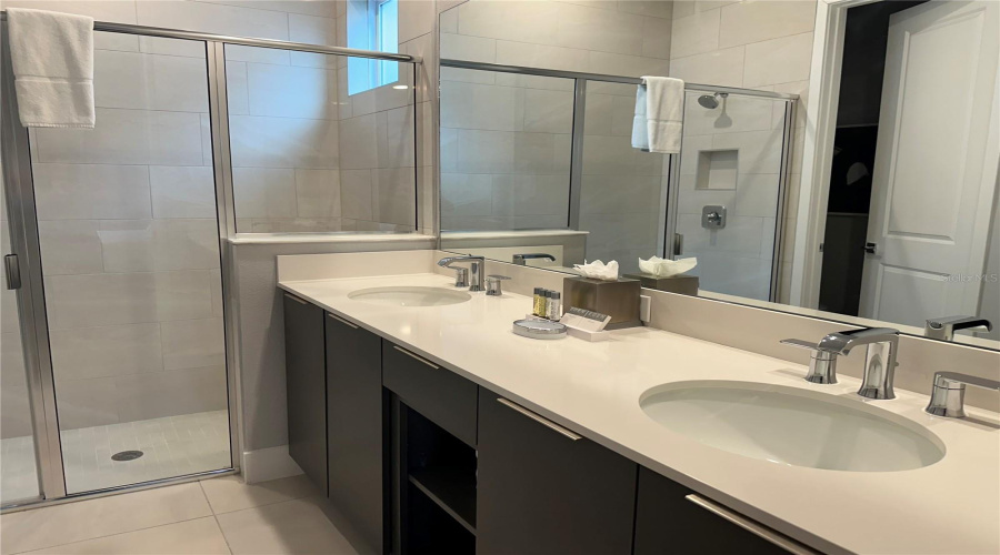 KISSIMMEE, Florida 34747, 4 Bedrooms Bedrooms, ,3 BathroomsBathrooms,Residential,For Sale,SANDY RIDGE DR,0,MFRO6244142