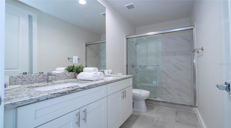 KISSIMMEE, Florida 34747, 3 Bedrooms Bedrooms, ,3 BathroomsBathrooms,Residential,For Sale,SUNFLOWER,0,MFRO6247302