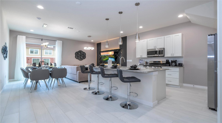 KISSIMMEE, Florida 34747, 3 Bedrooms Bedrooms, ,3 BathroomsBathrooms,Residential,For Sale,SUNFLOWER,0,MFRO6247302
