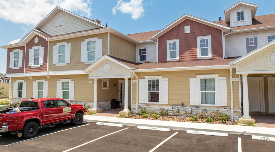 KISSIMMEE, Florida 34747, 3 Bedrooms Bedrooms, ,3 BathroomsBathrooms,Residential,For Sale,SUNFLOWER,0,MFRO6247302