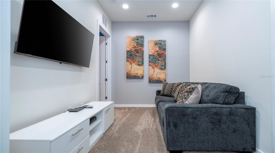 KISSIMMEE, Florida 34747, 3 Bedrooms Bedrooms, ,3 BathroomsBathrooms,Residential,For Sale,SUNFLOWER,0,MFRO6247302
