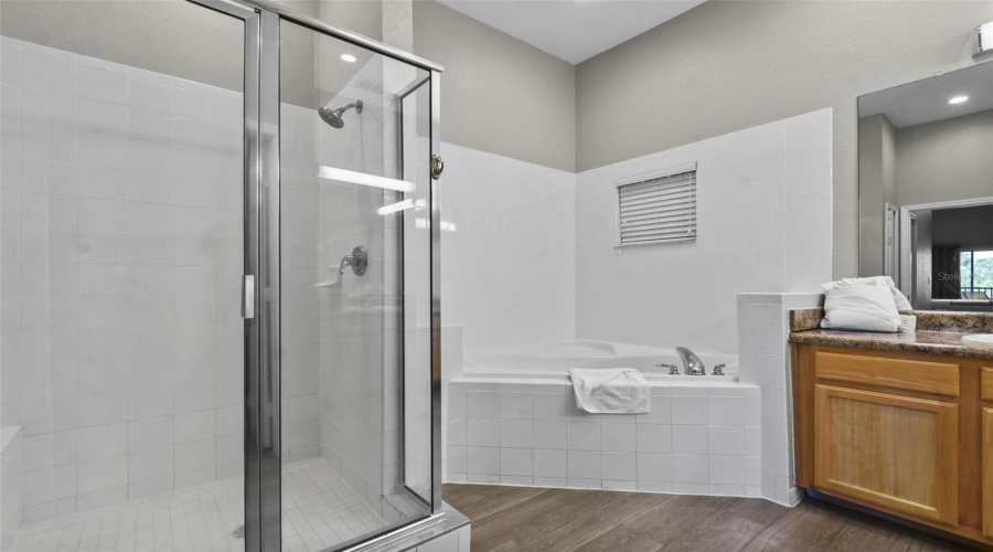 KISSIMMEE, Florida 34747, 3 Bedrooms Bedrooms, ,2 BathroomsBathrooms,Residential,For Sale,PIRATES RETREAT,MFRTB8306861