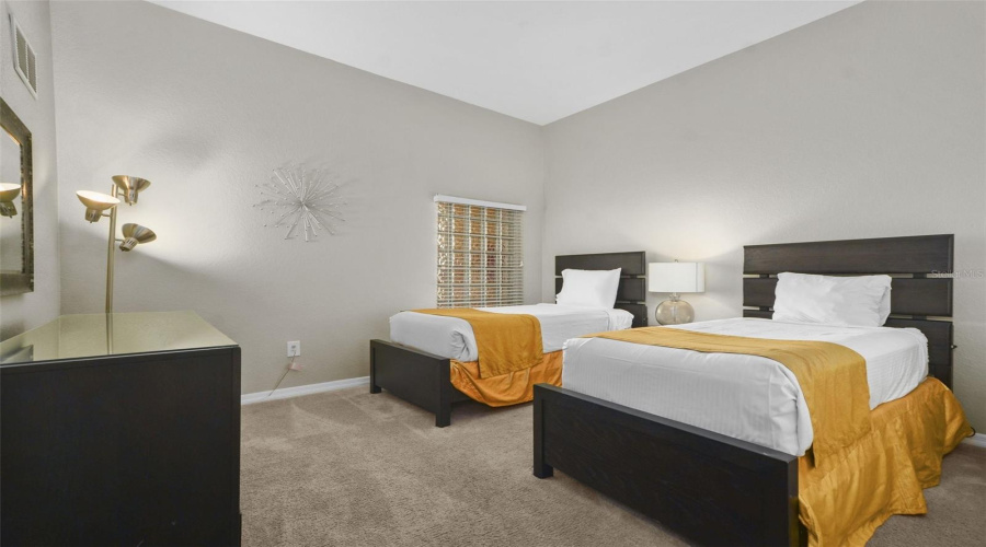 KISSIMMEE, Florida 34747, 3 Bedrooms Bedrooms, ,2 BathroomsBathrooms,Residential,For Sale,PIRATES RETREAT,MFRTB8306861