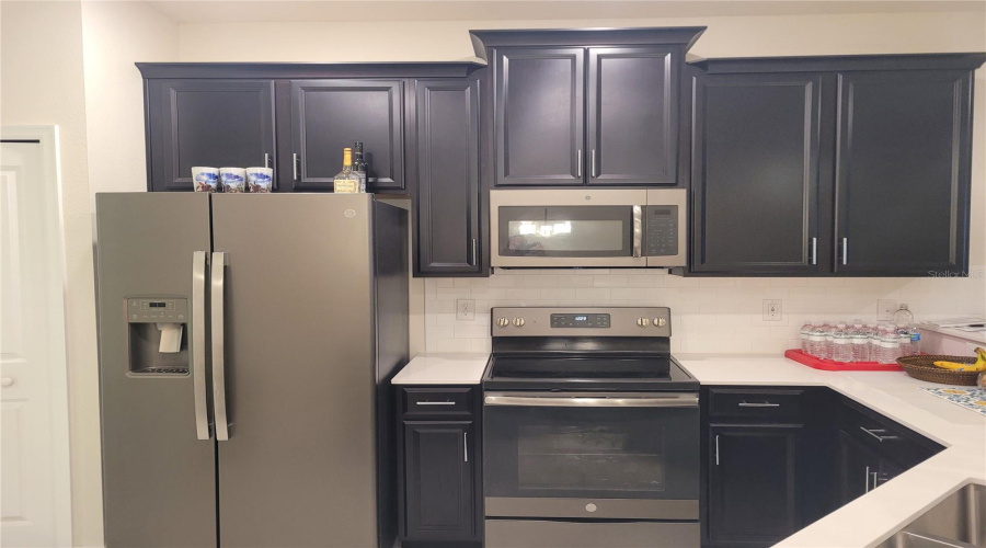 DAVENPORT, Florida 33896, 2 Bedrooms Bedrooms, ,2 BathroomsBathrooms,Residential,For Sale,QUAKER RIDGE,0,MFRO6177622
