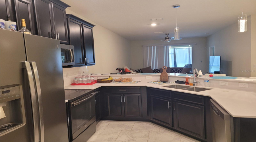 DAVENPORT, Florida 33896, 2 Bedrooms Bedrooms, ,2 BathroomsBathrooms,Residential,For Sale,QUAKER RIDGE,0,MFRO6177622