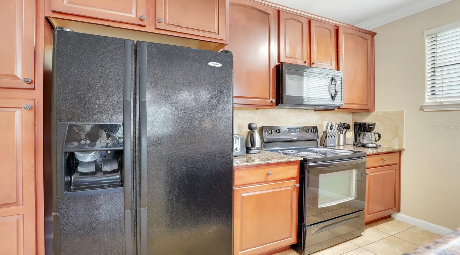DAVENPORT, Florida 33897, 3 Bedrooms Bedrooms, ,3 BathroomsBathrooms,Residential,For Sale,CHARO,MFRO6248155