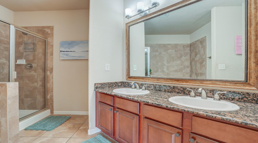 DAVENPORT, Florida 33897, 3 Bedrooms Bedrooms, ,3 BathroomsBathrooms,Residential,For Sale,CHARO,MFRO6248155