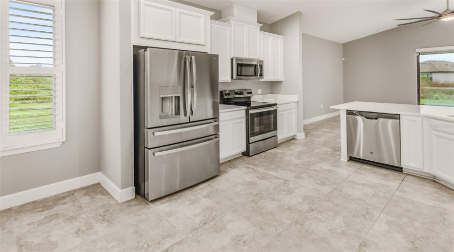 KISSIMMEE, Florida 34746, 3 Bedrooms Bedrooms, ,2 BathroomsBathrooms,Residential,For Sale,CARRICK BEND,0,MFRO6248003