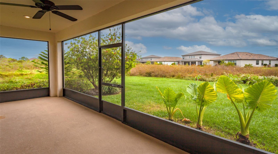 KISSIMMEE, Florida 34746, 3 Bedrooms Bedrooms, ,2 BathroomsBathrooms,Residential,For Sale,CARRICK BEND,0,MFRO6248003