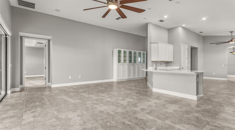 KISSIMMEE, Florida 34746, 3 Bedrooms Bedrooms, ,2 BathroomsBathrooms,Residential,For Sale,CARRICK BEND,0,MFRO6248003