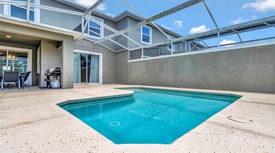 DAVENPORT, Florida 33896, 4 Bedrooms Bedrooms, ,3 BathroomsBathrooms,Residential,For Sale,PEBBLE BEACH,MFRO6248369